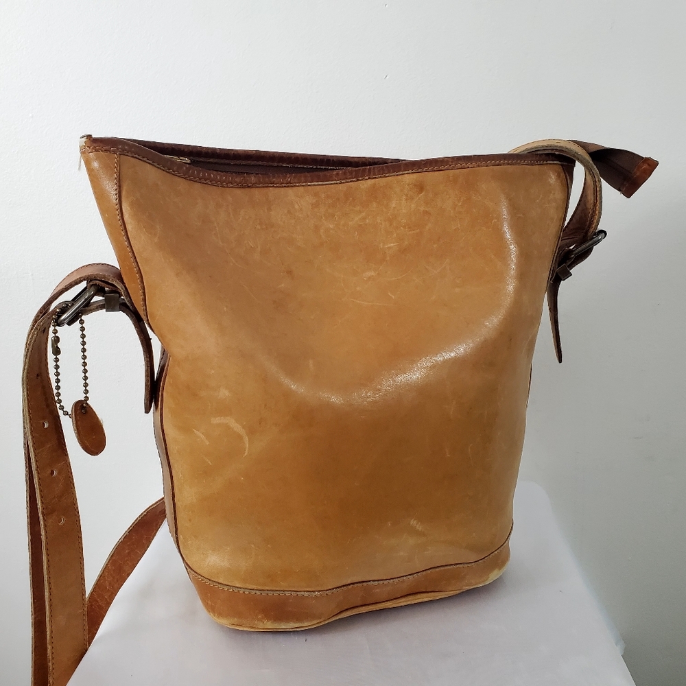 Roots Leather Extra Large Hobo Bucket Shoulder Crossbody Bag Made in Canada